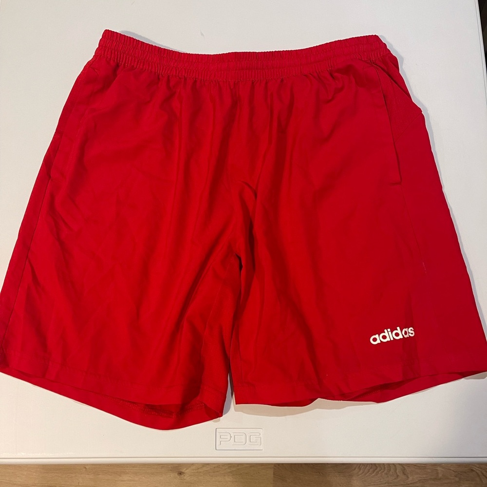 Adidas Climacool XL Shorts in Red